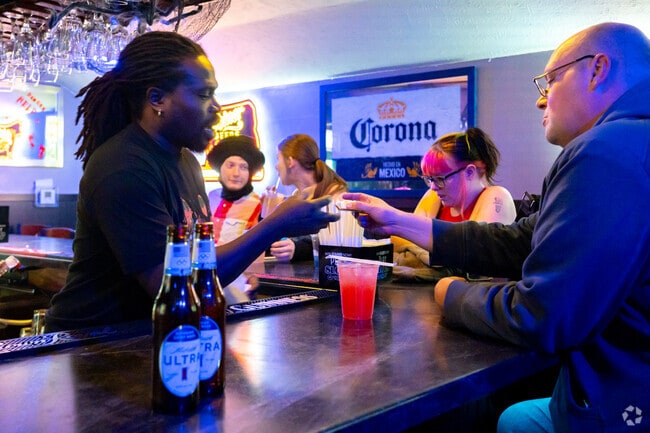 Port Royal Gastropub is the prime night spot in Home Park for great drinks and music.