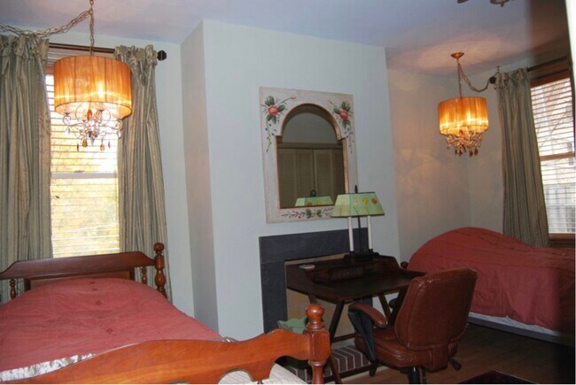 917 S Aiken Ave unit 917, Pittsburgh, PA 15232 - photo 5