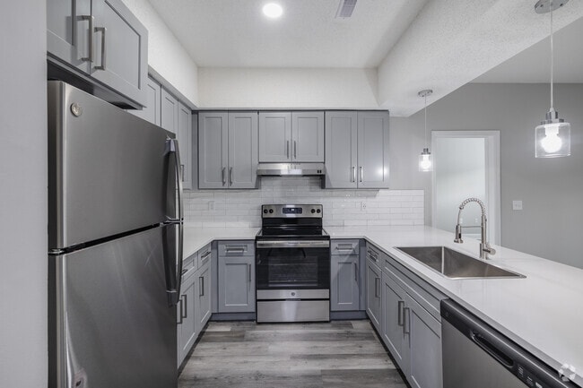 2BR, 2BA - 1,217SF - Kitchen