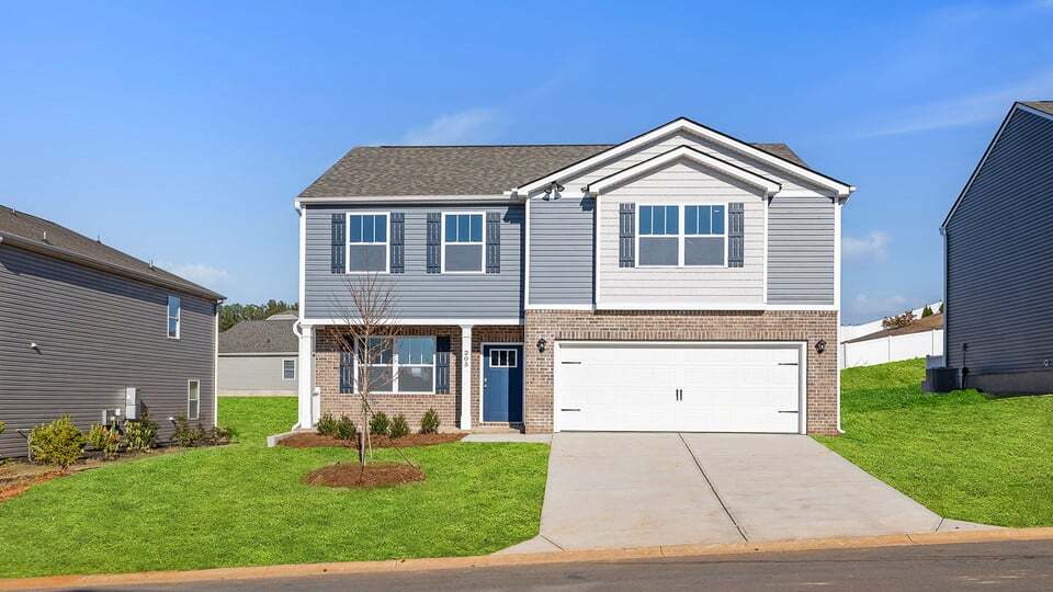 77 Marblewood St, Greenville, SC 29605 - photo 1