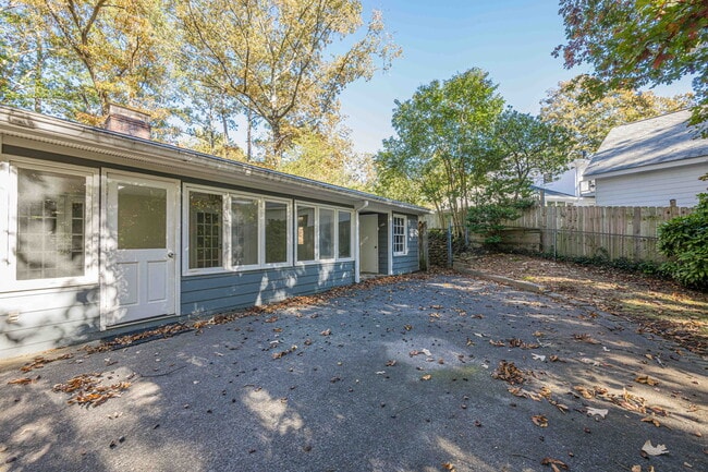 6640 Williamson Dr NE, Atlanta, GA 30328 - photo 6