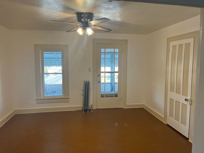 508 New St unit Maro, Scranton, PA 18509 - photo 4