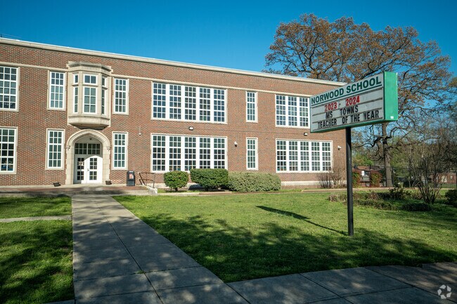 Norwood Elementary takes pride in educating kids in Druid Hills.