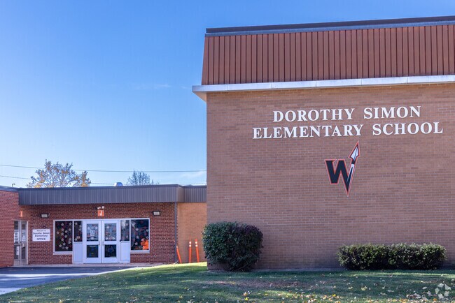 The student population of Dorothy Simon Elementary School is 306 and the school serves PK-2.