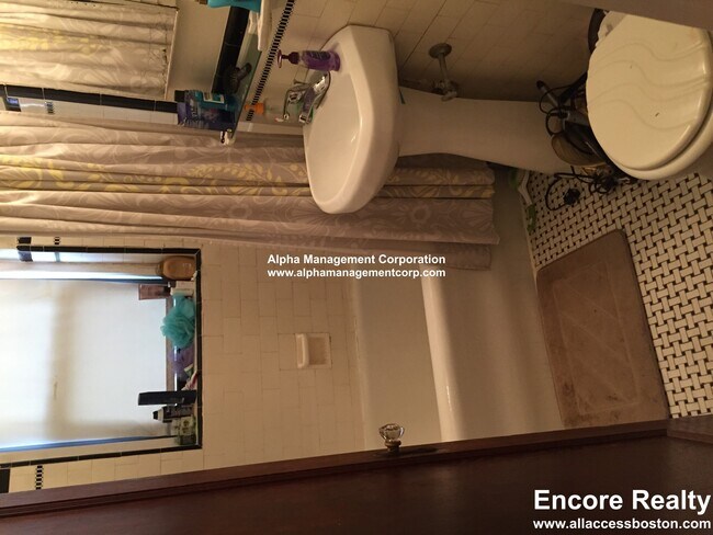 349 Pleasant St unit A3-3, Malden, MA 02148 - photo 5