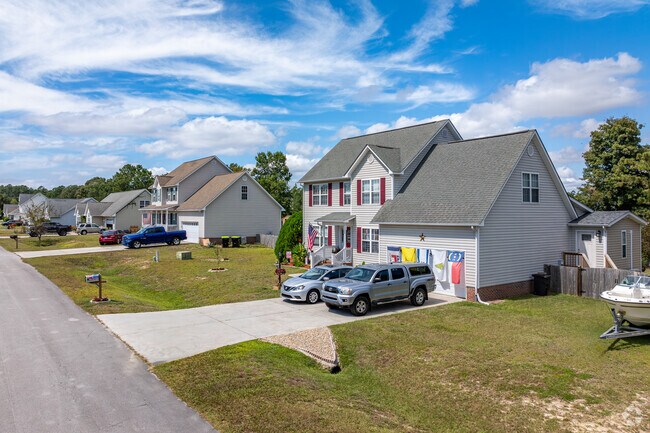 New Traditional homes grace a street in Cherry Branch, the main neighborhood of Havelock.
