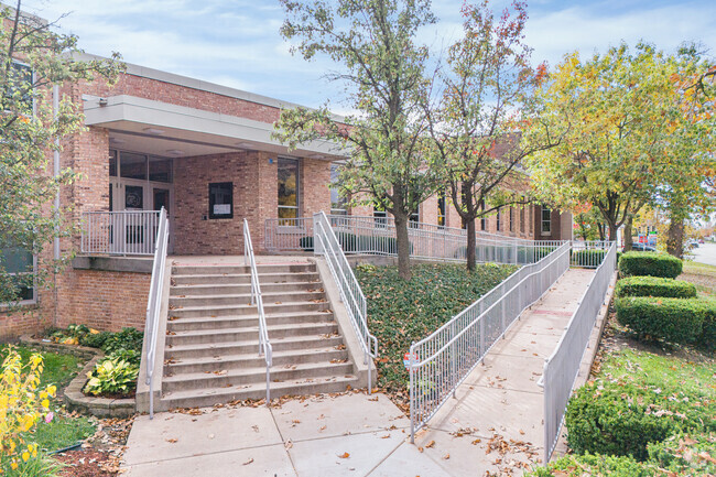 Willow Springs Elementary challenges and encourages children to learn.