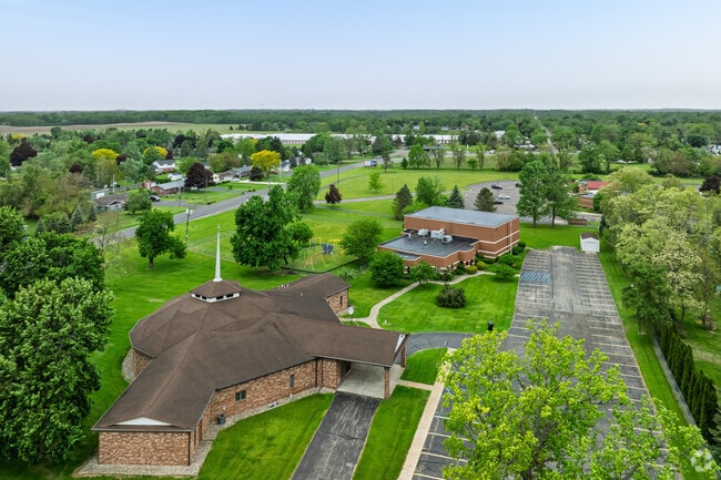 Lenawee Seventh-Day Adventist School boasts a 3.8 star rating on school ratings site Niche.com.