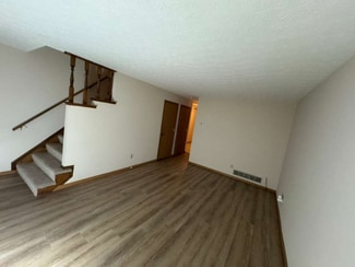 3064 Sawdust Ln, Dublin, OH 43017