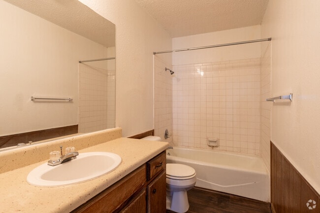 Sandpiper Apartments, Pauls Valley, OK 73075 - photo 4