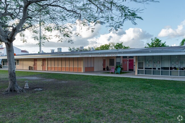 An architectural detail of Vineland K8 center.