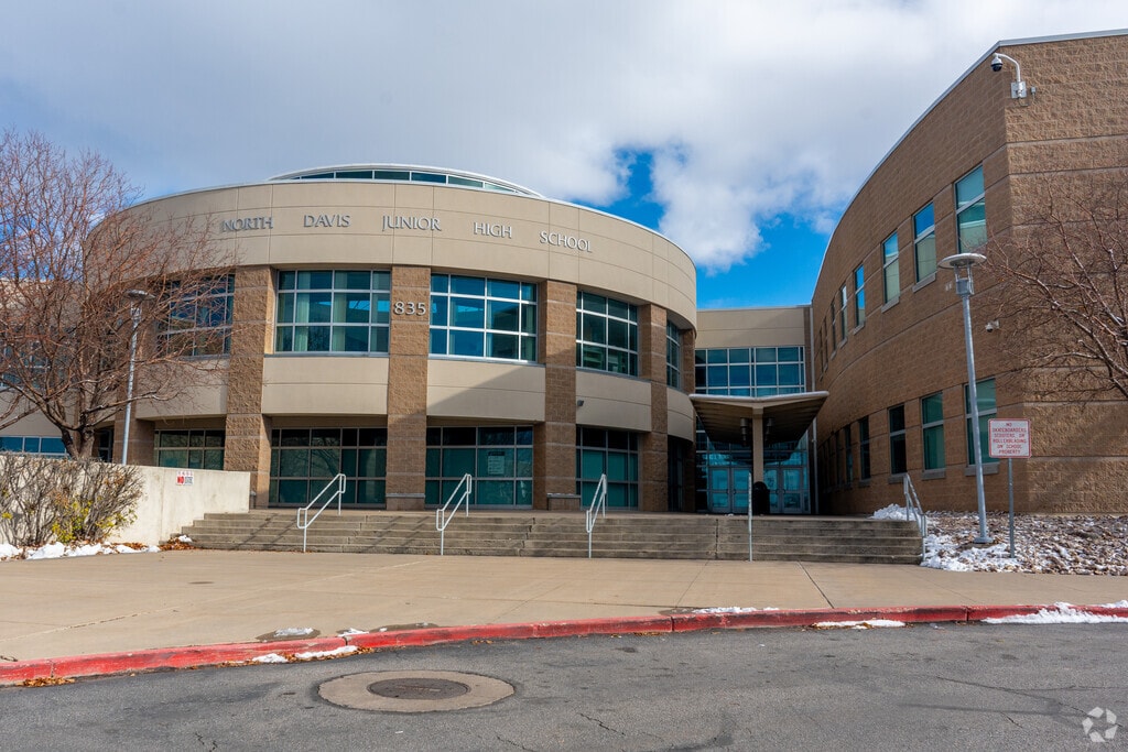 North Davis Junior High School provides education in 
Clearfield.