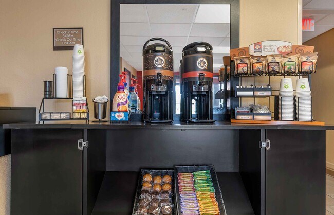 15W122 S Frontage Rd, Burr Ridge, IL 60527 - photo 7