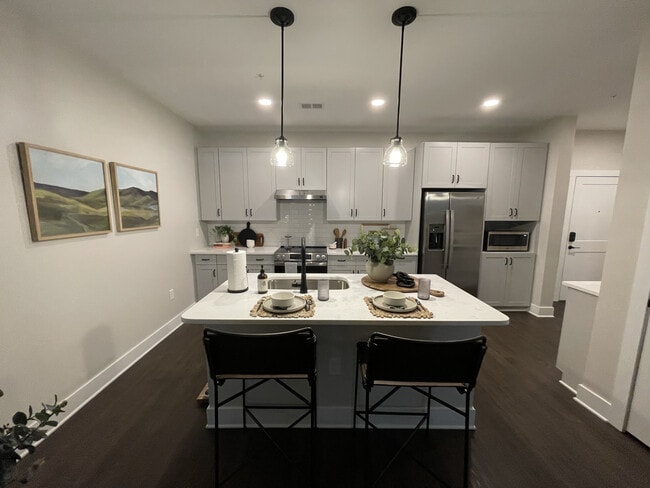 BellaAge Hickory, Hickory, NC 28602 - photo 3