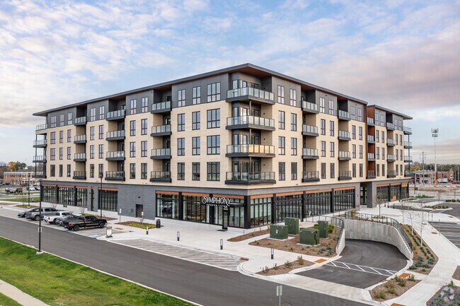 The Symphony at OneNorth, Bayside, WI 53217 - photo 3