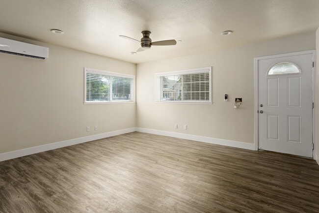 719 Chestnut St, Chico, CA 95928 - photo 4