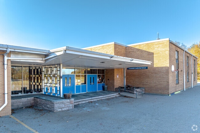 Bernon Heights Elementary School is where each child’s learning takes flight, step by step.