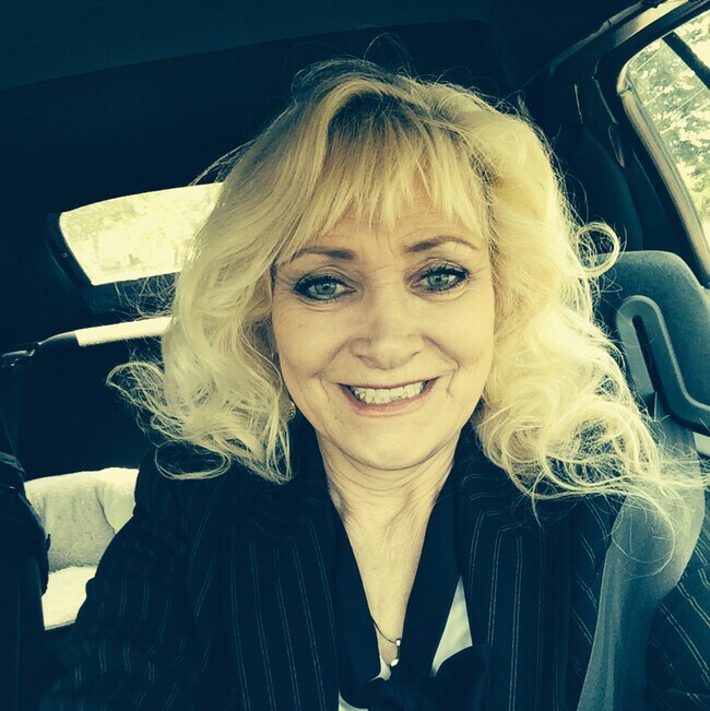 Mari Hunt