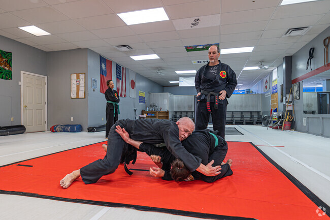 Gargas Martial Arts is a great place to learn a new skill in Jiu Jitsu & Kenpo.