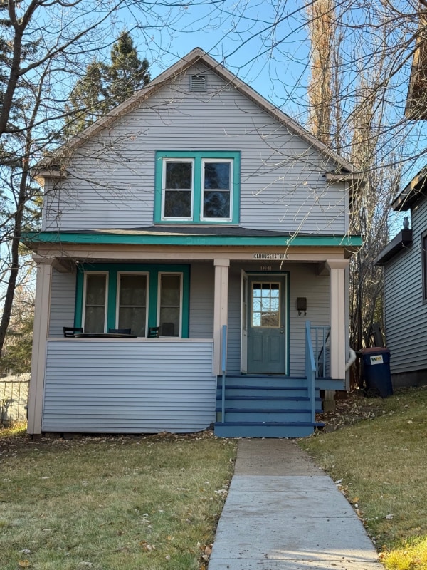1201 N 7th Ave E Unit Upstairs floor, Duluth, MN 55805