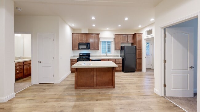 3740 Blackwood Rd unit 32, South Lake Tahoe, CA 96150 - photo 3