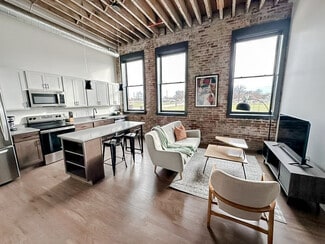 403 W 4th St N Unit ID1352442P, Newton, IA 50208