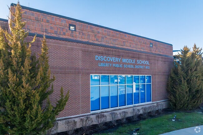 Discovery Middle School promotes the cause of kindness for students to use while at school.