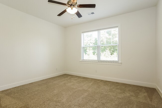 1427 Feldspar Ct, Augusta, GA 30909 - photo 7