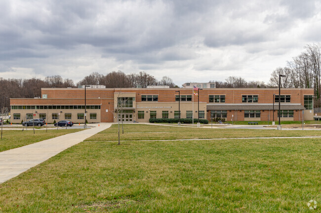 Rolling Knolls Elementary School is a public school serving grades K-5.
