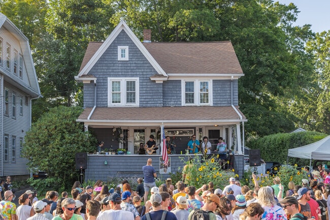Black Rock Porch Fest brings music, community, and joy to the streets of Bridgeport.