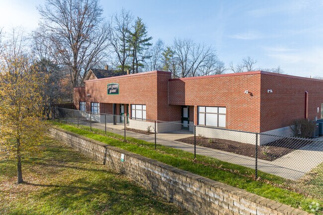 Safe Harbor Academy is located on Macey Avenue in Versailles, Kentucky.