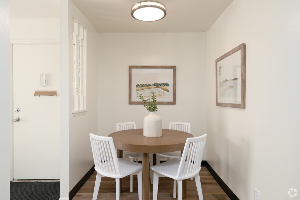 St. Andrews Apartments, Saint Charles, MO 63301 - photo 1