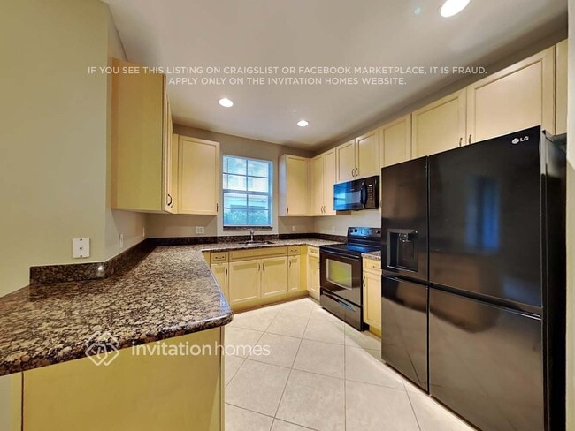 144 E Astor Cir, Delray Beach, FL 33484 - photo 5