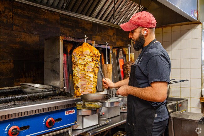 Salam Restaurant serves middle eastern favorites in Albany Park.