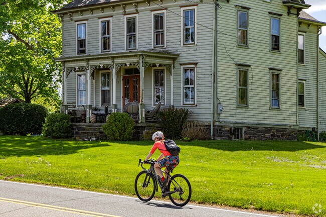 Quiet roads invite cyclists to explore West Amwell’s charming historic homes.
