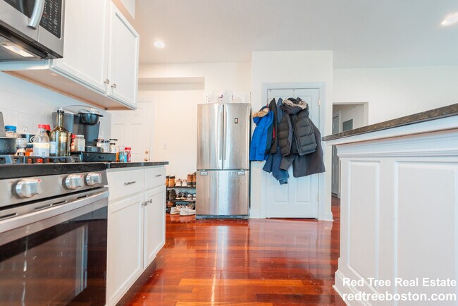 14 Duval St unit 1, Boston, MA 02135 - photo 5