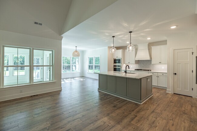 8276 Mount Eagle Rd unit 36663383, Ashland, VA 23005 - photo 7