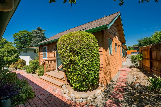 4979 Randlett Dr, La Mesa, CA 91942 - photo 2