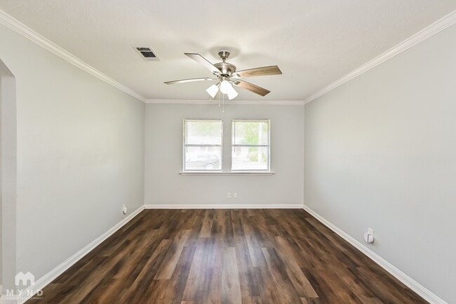 4418 Tareyton Ln, Houston, TX 77047 - photo 4