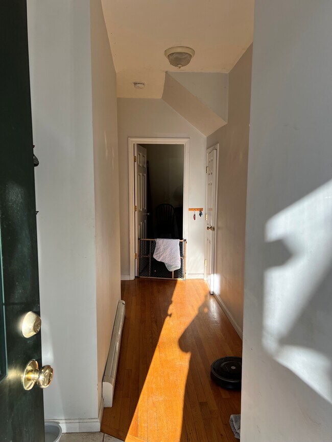 27 Stonington St unit 27, North Andover, MA 01845 - photo 3