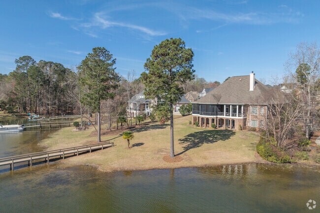Some homes boast expansive porches, perfect for enjoying evenings with family and friends at Lake Murray of Richland.