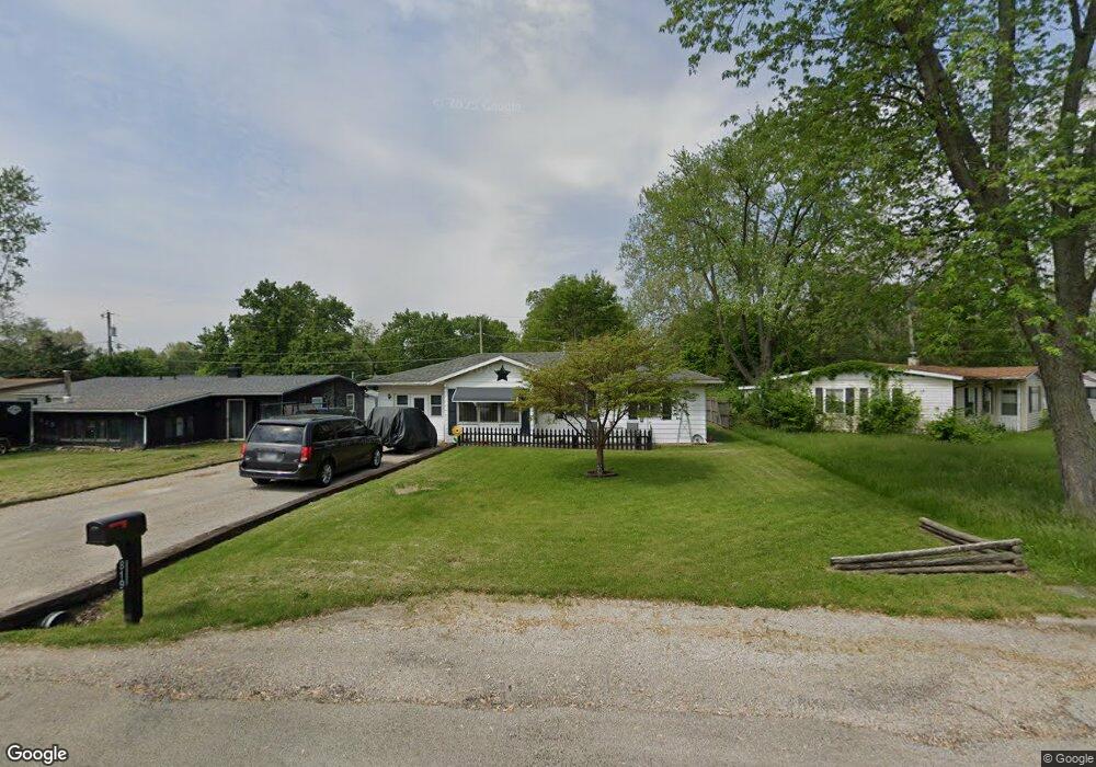 819 Sunset Dr, Lincoln, IL 62656 - photo 1