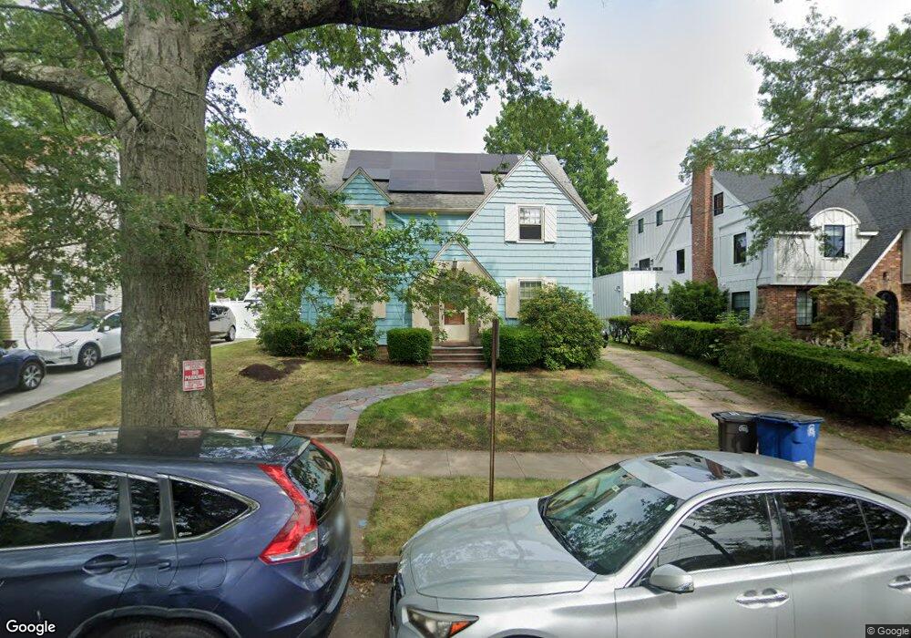 240 Colony Rd, New Haven, CT 06511 - photo 1