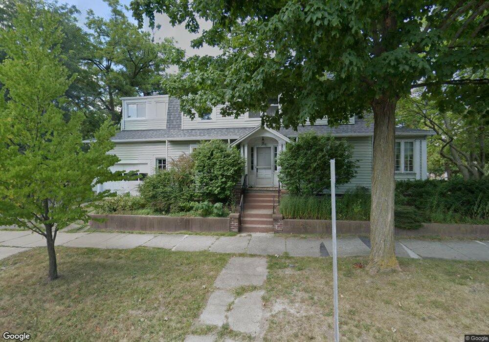 500 W Ionia St, Lansing, MI 48933 - photo 1