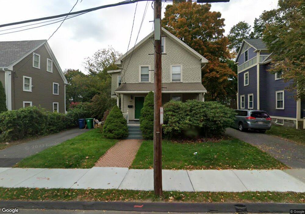 936 Walnut St unit 936  936, Newton Highlands, MA 02461 - photo 1