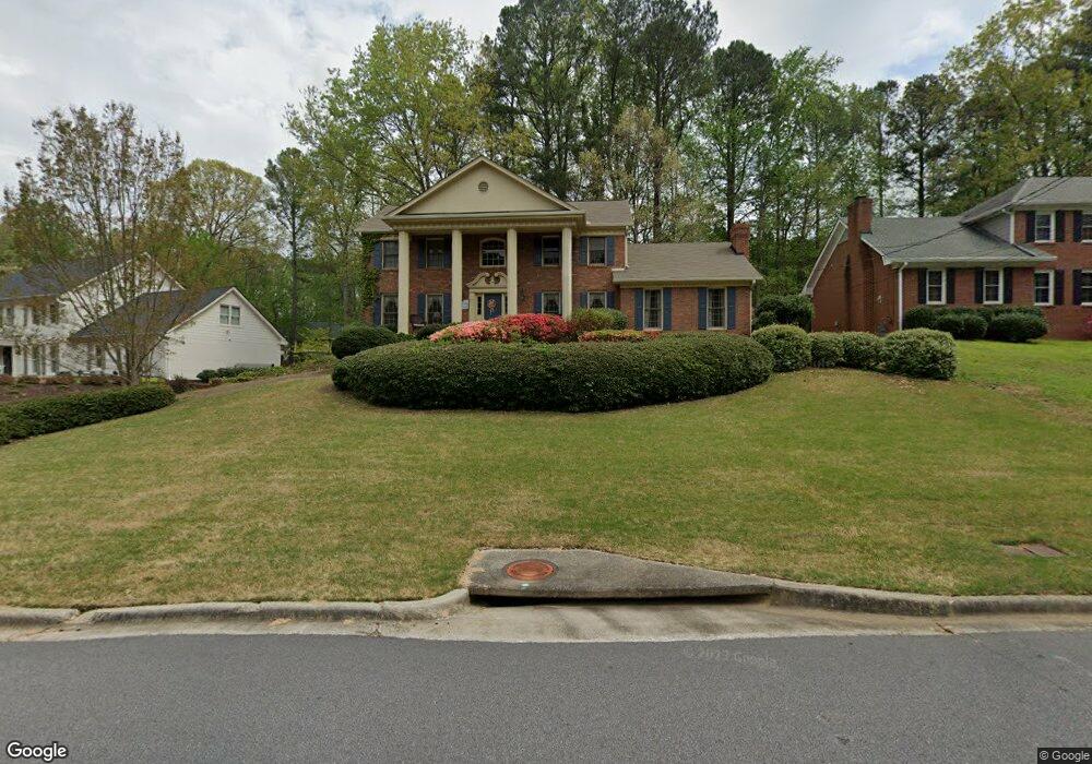 3989 Allenhurst Dr, Norcross, GA 30092 - photo 1