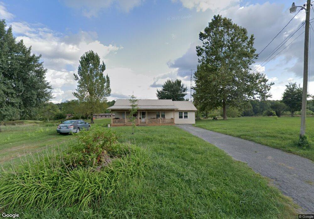 2011 Howard Springs Rd, Crossville, TN 38571 - photo 1