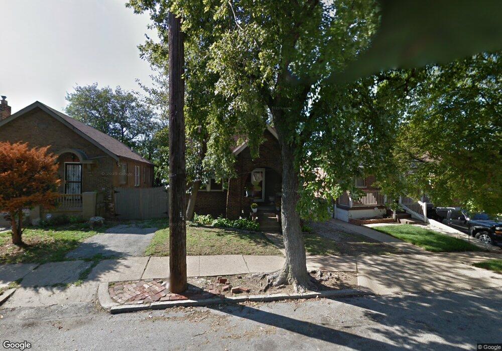 4125 Dryden Ave, Saint Louis, MO 63115 - photo 1