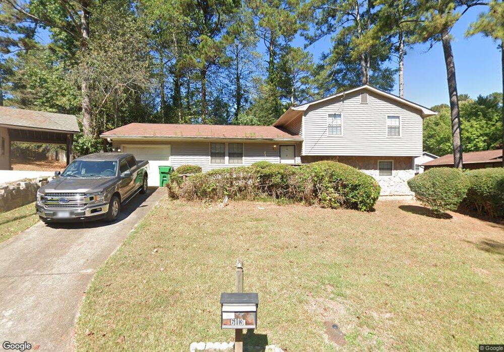 6113 Phillip Ln unit 6, Lithonia, GA 30058 - photo 1