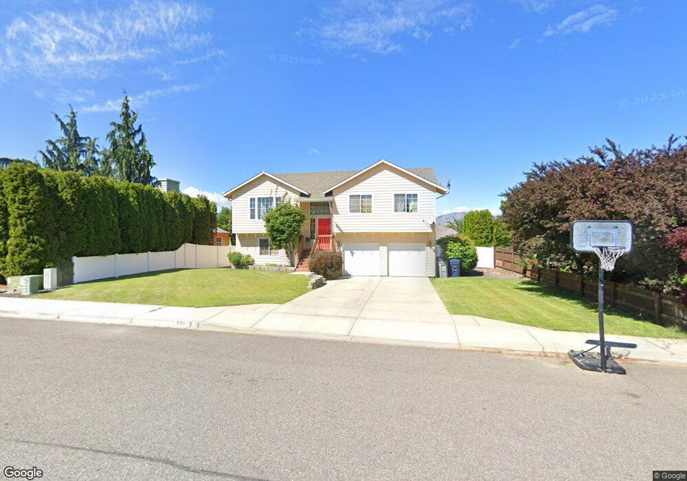 280 Manowar Ln, East Wenatchee, WA 98802 - photo 1